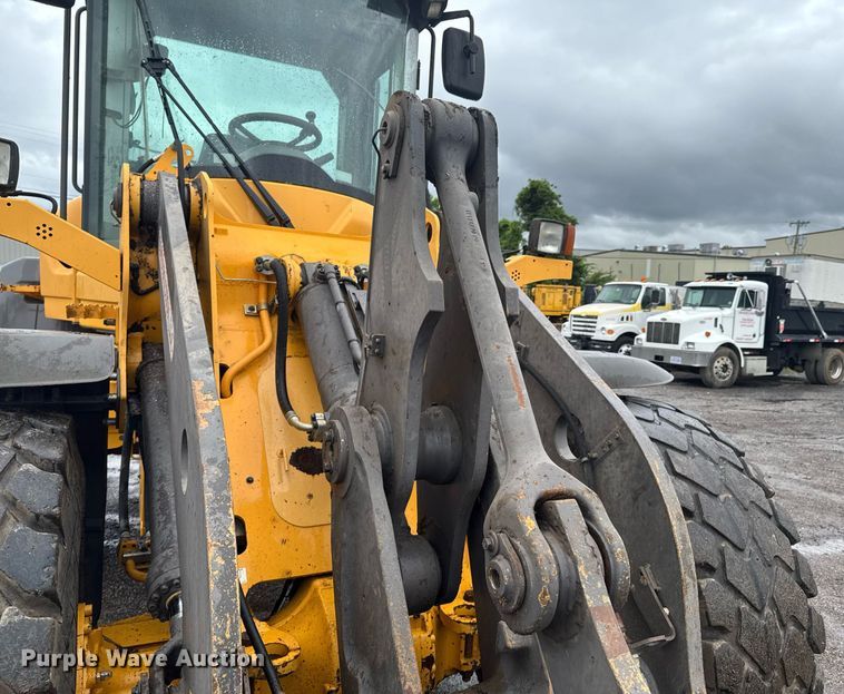 image for item DU9886 2013 Volvo L70G wheel loader