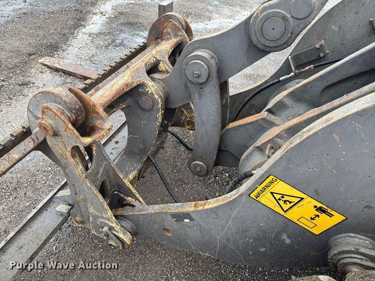 image for item DU9886 2013 Volvo L70G wheel loader