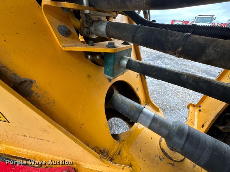 image for item DU9886 2013 Volvo L70G wheel loader