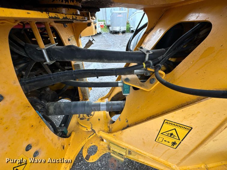 image for item DU9886 2013 Volvo L70G wheel loader