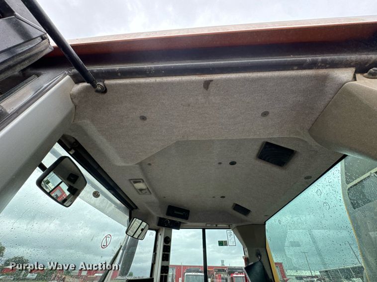 image for item DU9886 2013 Volvo L70G wheel loader