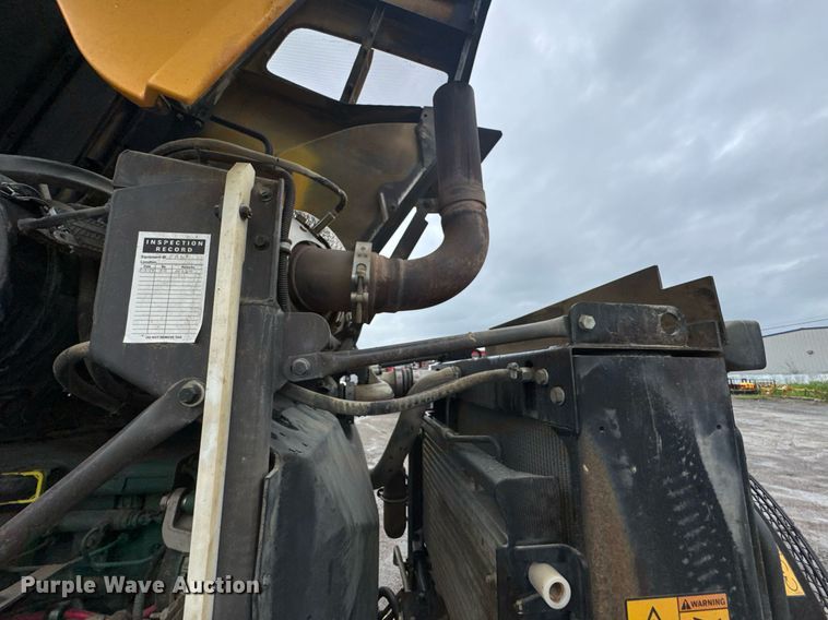 image for item DU9886 2013 Volvo L70G wheel loader