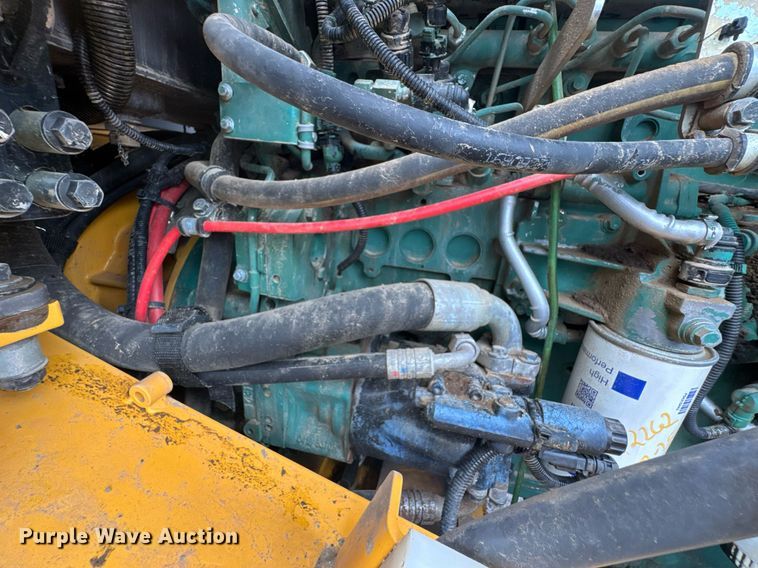 image for item DU9886 2013 Volvo L70G wheel loader