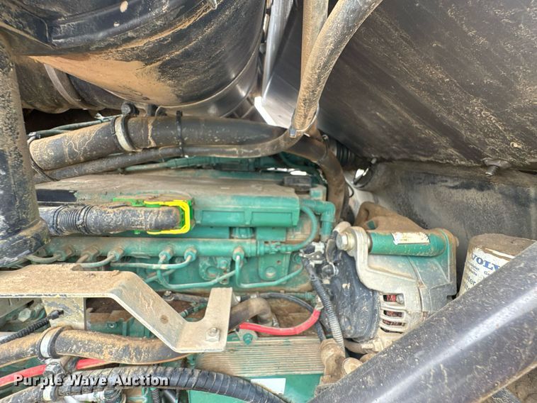 image for item DU9886 2013 Volvo L70G wheel loader