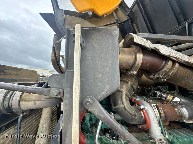 image for item DU9886 2013 Volvo L70G wheel loader