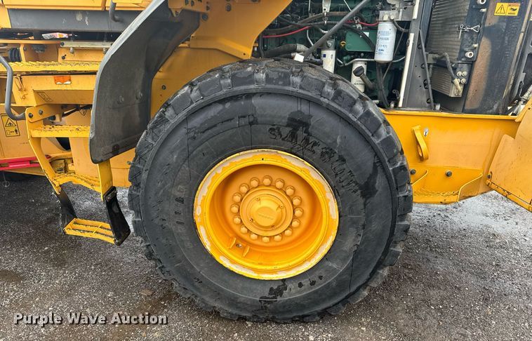 image for item DU9886 2013 Volvo L70G wheel loader