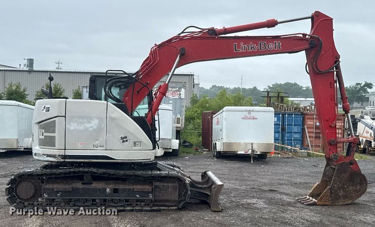 image for item DU9887 Link-Belt 145X3 mini excavator