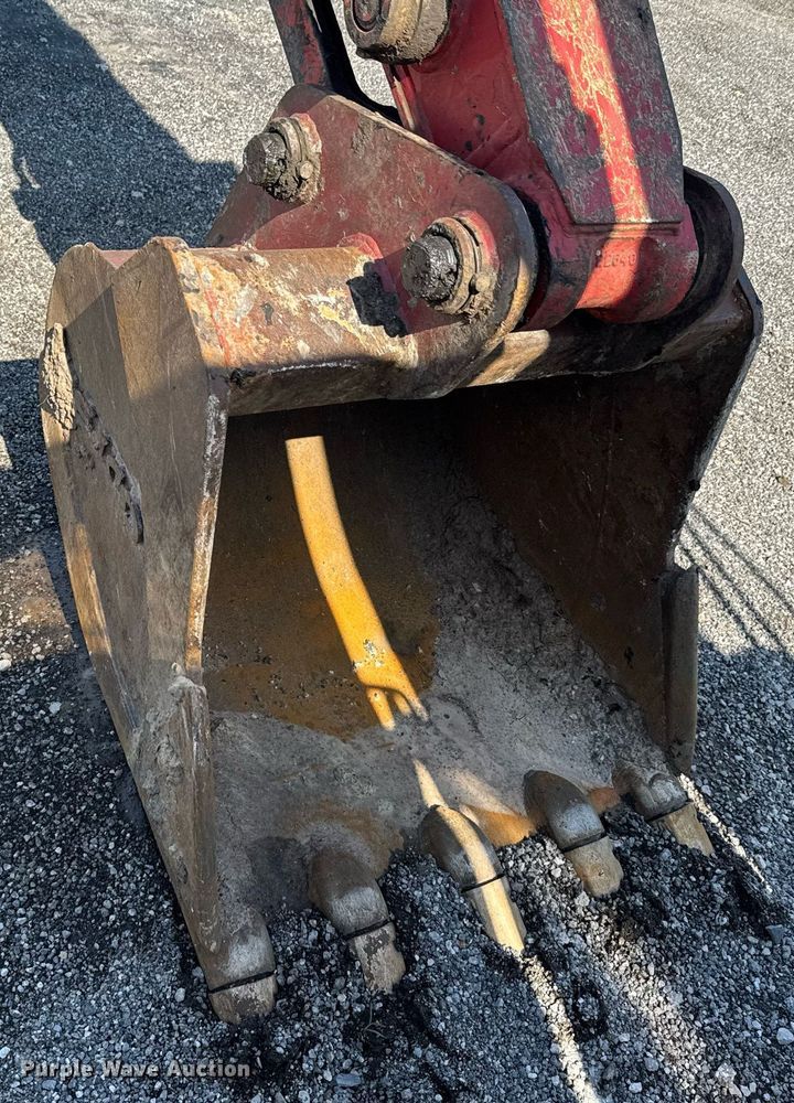 image for item DU9887 Link-Belt 145X3 mini excavator