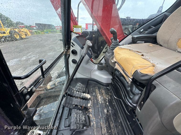 image for item DU9887 Link-Belt 145X3 mini excavator