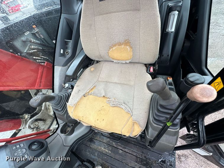 image for item DU9887 Link-Belt 145X3 mini excavator