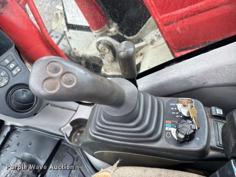 image for item DU9887 Link-Belt 145X3 mini excavator