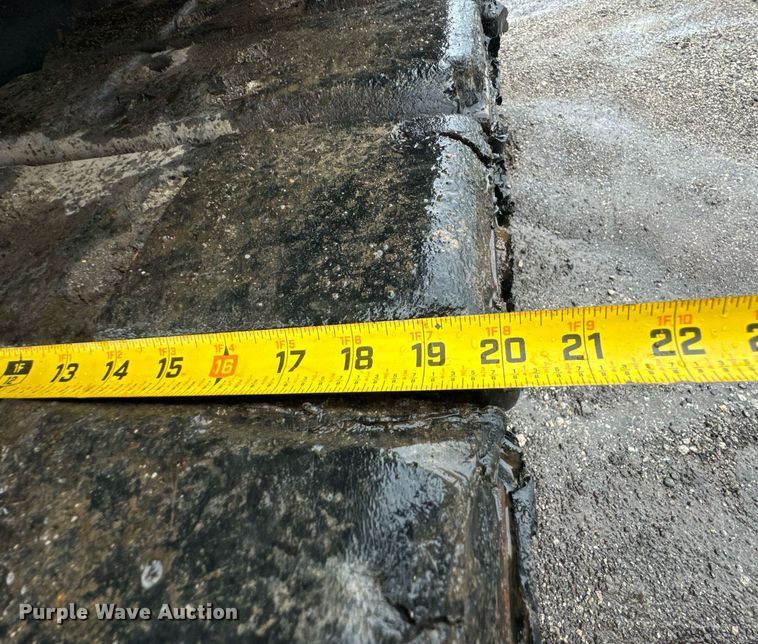 image for item DU9887 Link-Belt 145X3 mini excavator