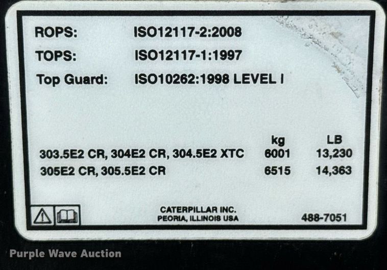 image for item DU9889 2017 Caterpillar 305E2 mini excavator