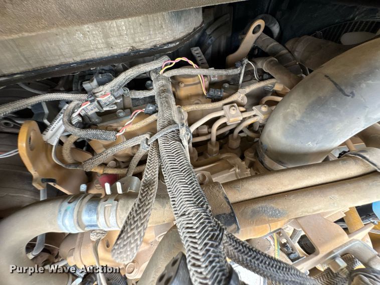 image for item DU9889 2017 Caterpillar 305E2 mini excavator