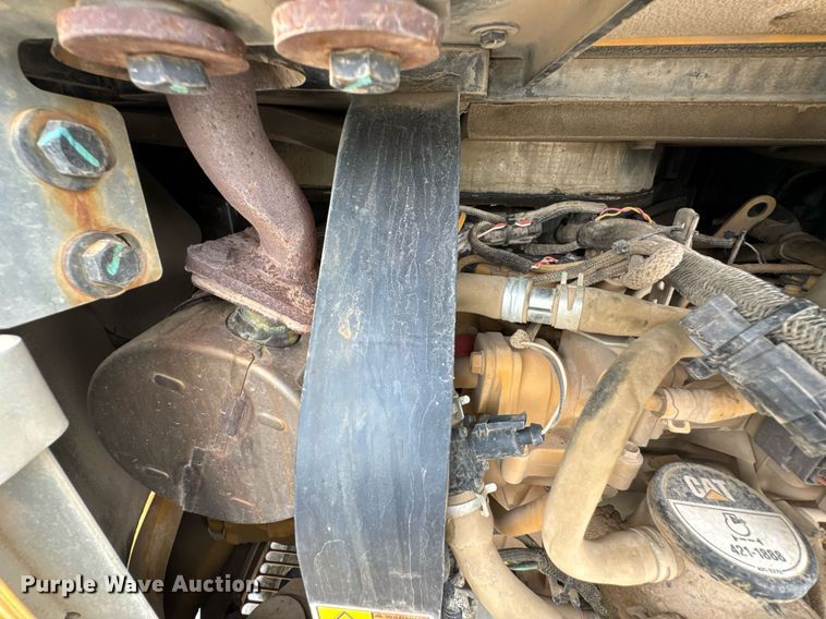 image for item DU9889 2017 Caterpillar 305E2 mini excavator