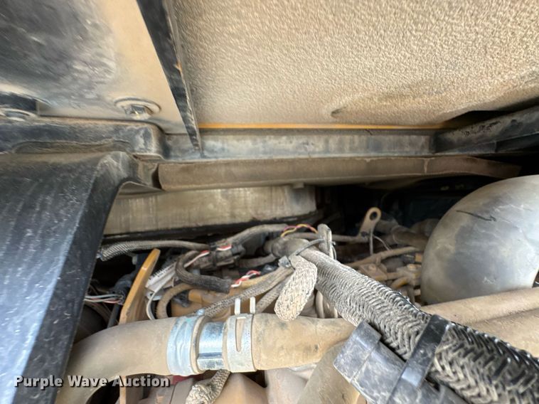 image for item DU9889 2017 Caterpillar 305E2 mini excavator