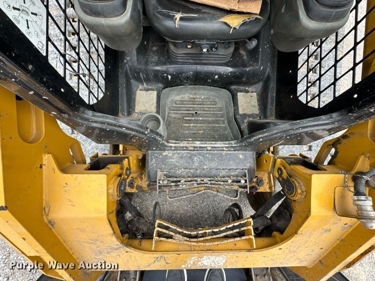 image for item DU9890 2017 Caterpillar 289D tracked skid steer loader