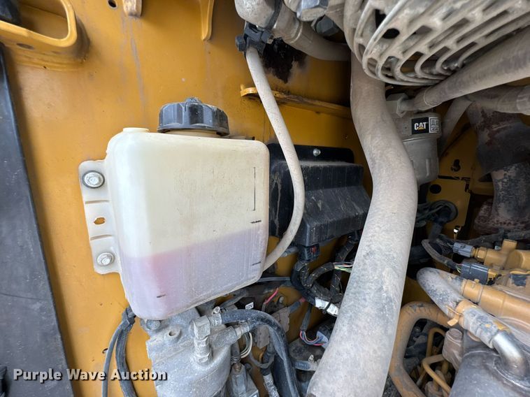 image for item DU9890 2017 Caterpillar 289D tracked skid steer loader