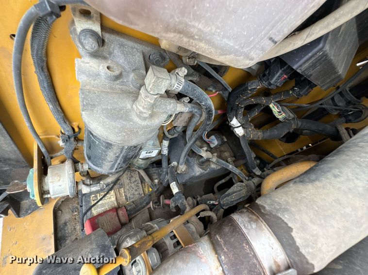 image for item DU9890 2017 Caterpillar 289D tracked skid steer loader