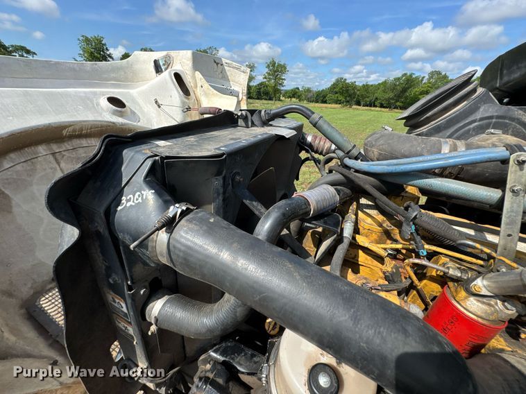 image for item DU9897 2003 Kenworth T300 vacuum truck