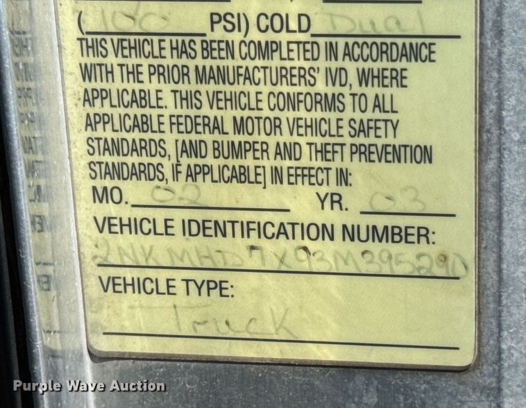 image for item DU9897 2003 Kenworth T300 vacuum truck