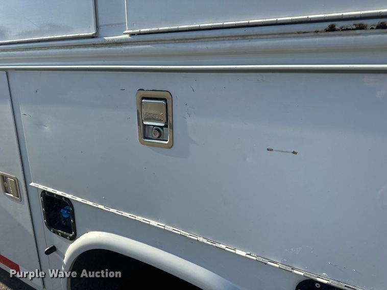 image for item DV1961 2011 Ford F550 Super Duty XL utility / service truck