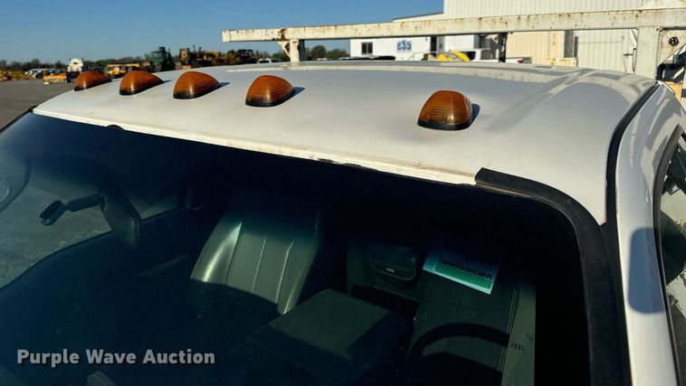 image for item DV1961 2011 Ford F550 Super Duty XL utility / service truck