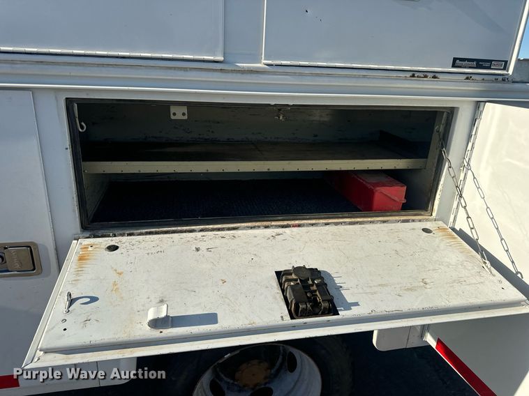 image for item DV1961 2011 Ford F550 Super Duty XL utility / service truck