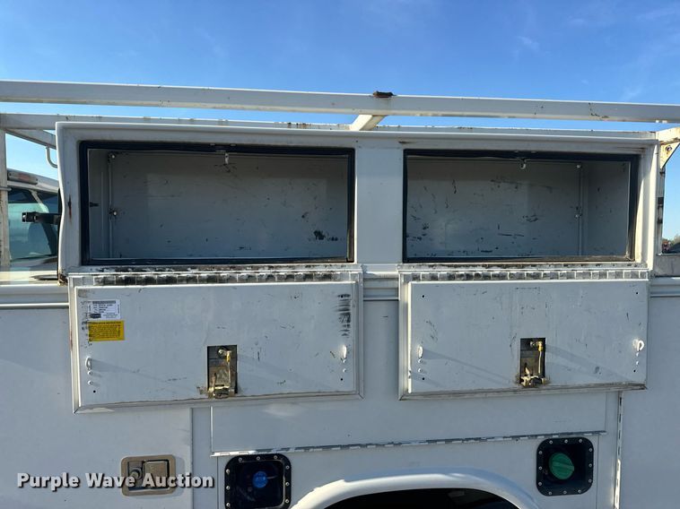 image for item DV1961 2011 Ford F550 Super Duty XL utility / service truck