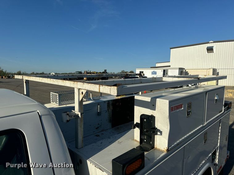 image for item DV1961 2011 Ford F550 Super Duty XL utility / service truck