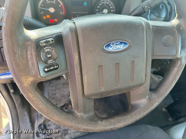image for item DV1961 2011 Ford F550 Super Duty XL utility / service truck