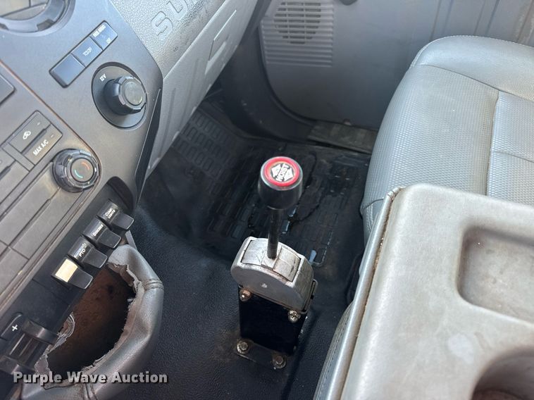 image for item DV1961 2011 Ford F550 Super Duty XL utility / service truck