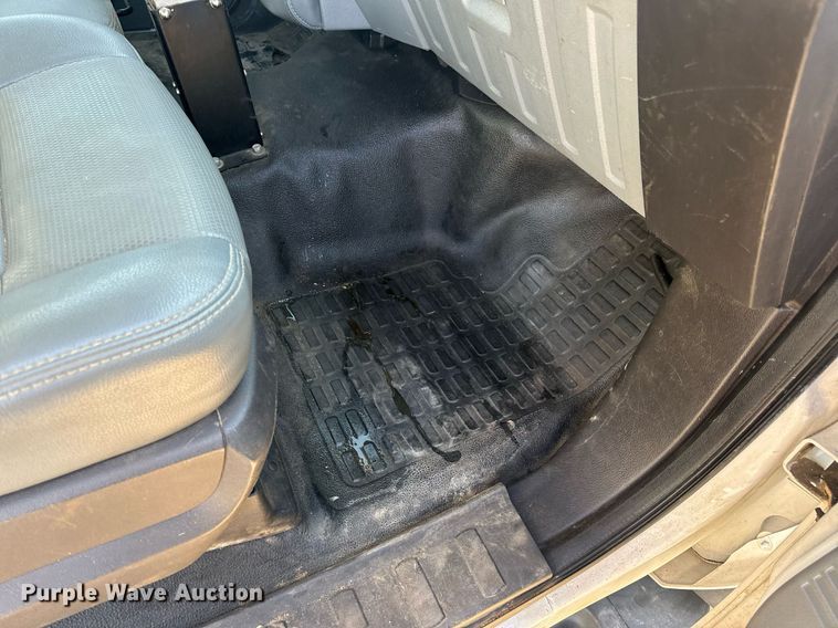 image for item DV1961 2011 Ford F550 Super Duty XL utility / service truck