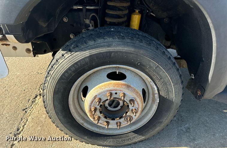 image for item DV1961 2011 Ford F550 Super Duty XL utility / service truck