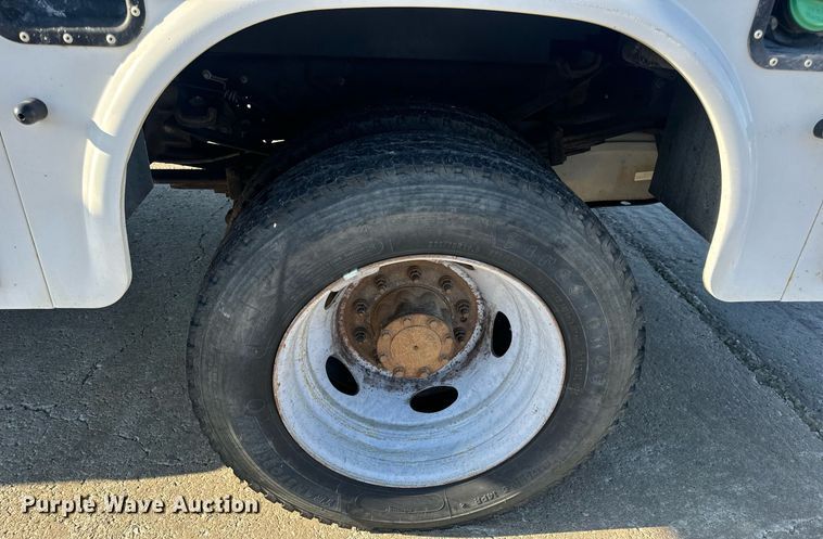 image for item DV1961 2011 Ford F550 Super Duty XL utility / service truck