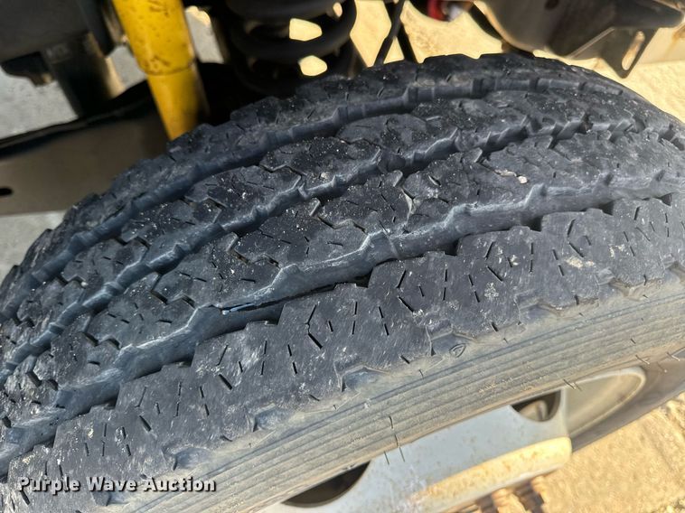 image for item DV1961 2011 Ford F550 Super Duty XL utility / service truck