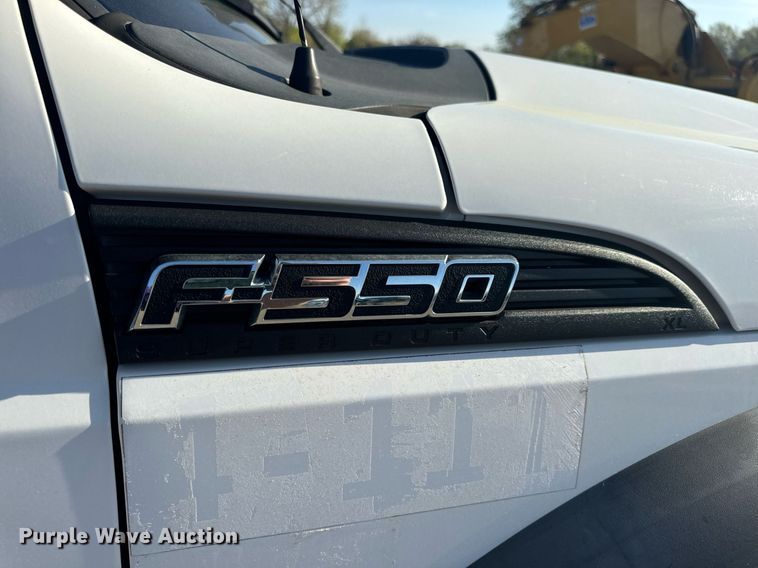 image for item DV1961 2011 Ford F550 Super Duty XL utility / service truck