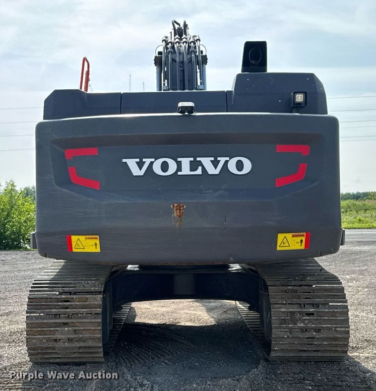 image for item DV4189 2023 Volvo EC350EL excavator