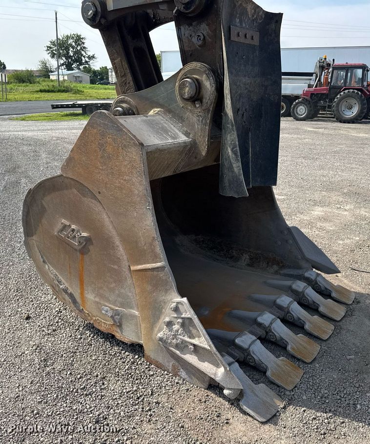 image for item DV4189 2023 Volvo EC350EL excavator