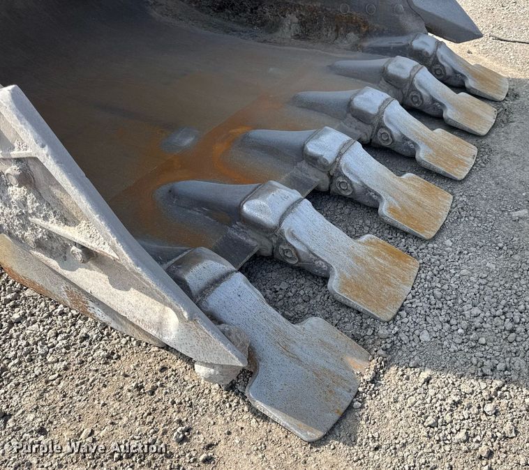 image for item DV4189 2023 Volvo EC350EL excavator