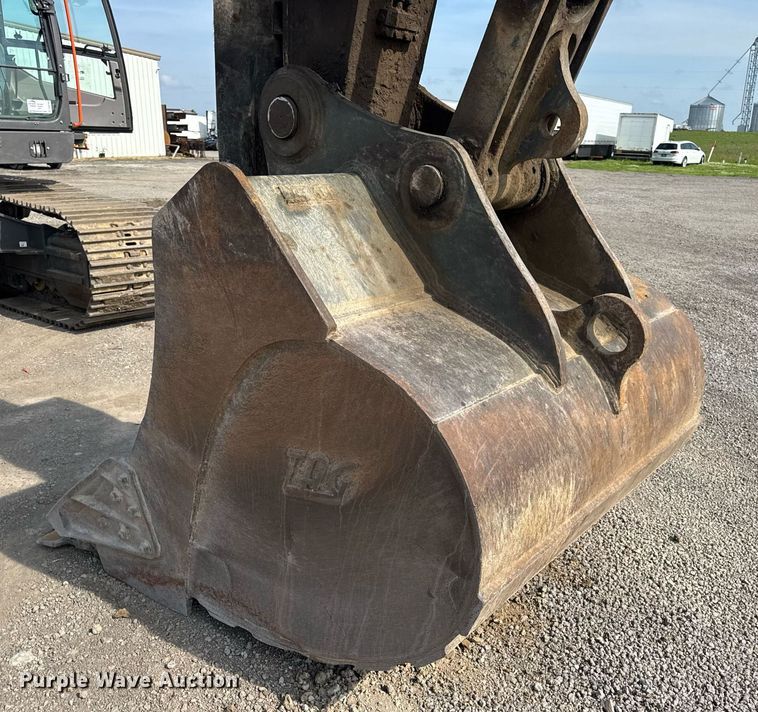 image for item DV4189 2023 Volvo EC350EL excavator