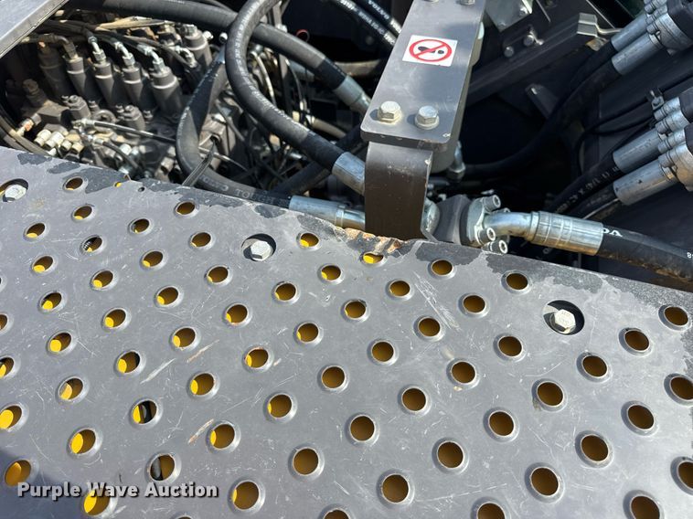 image for item DV4189 2023 Volvo EC350EL excavator