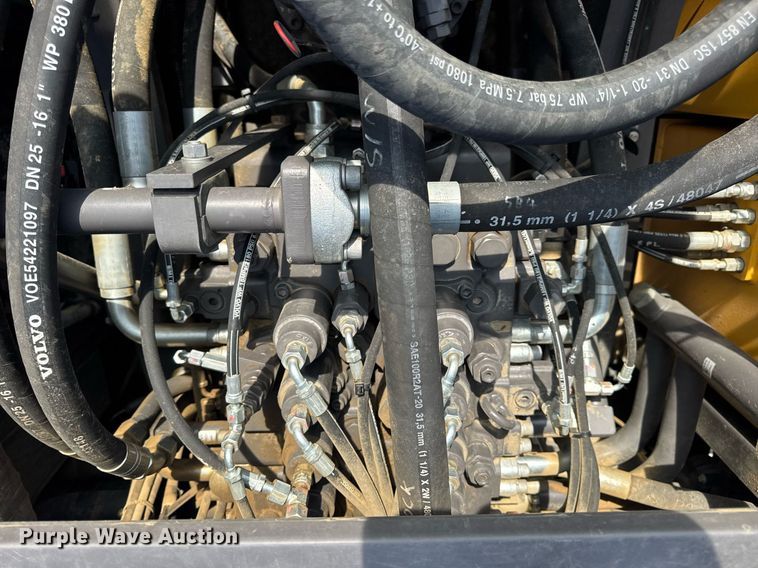 image for item DV4189 2023 Volvo EC350EL excavator