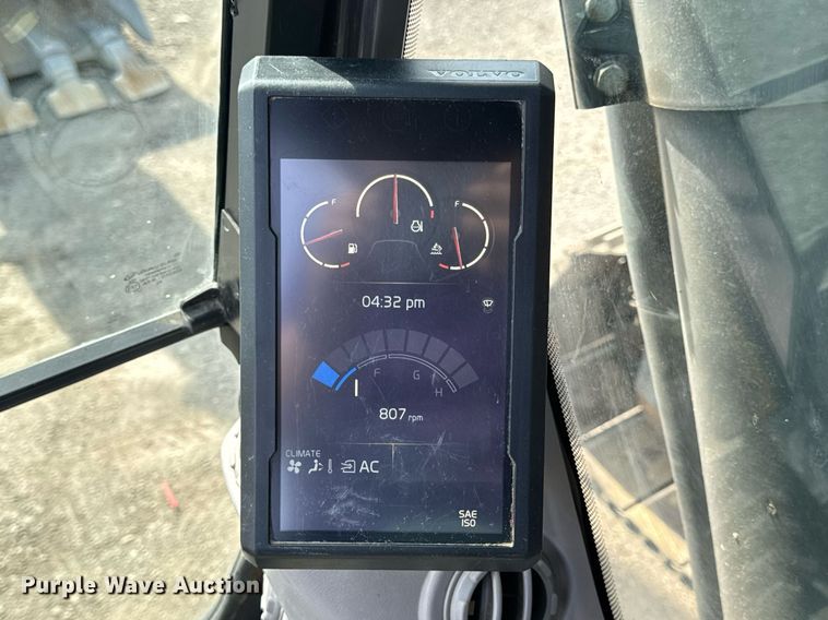 image for item DV4189 2023 Volvo EC350EL excavator