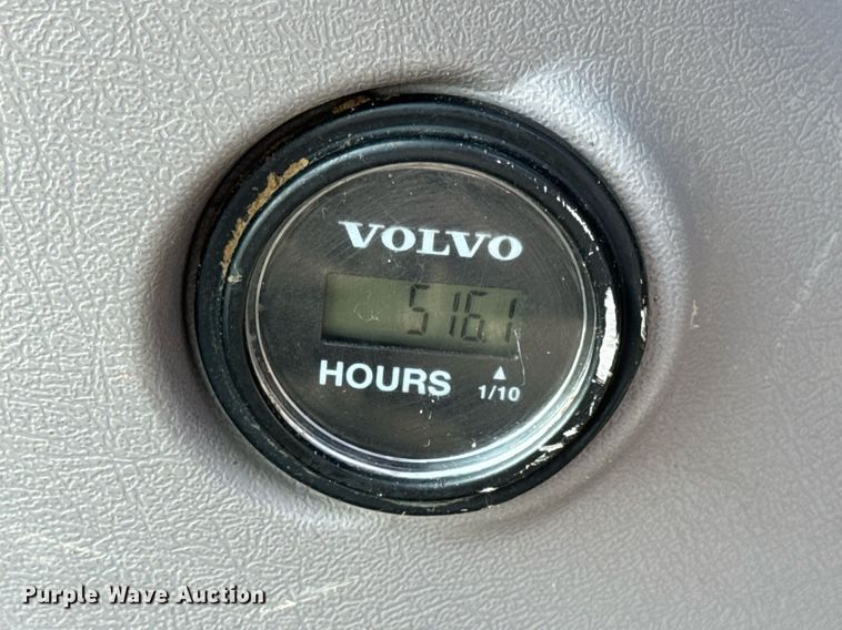 image for item DV4189 2023 Volvo EC350EL excavator