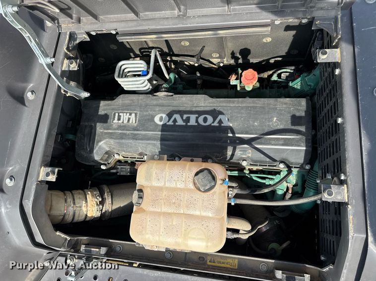 image for item DV4189 2023 Volvo EC350EL excavator