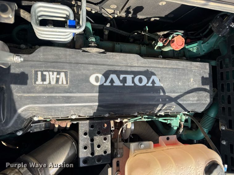 image for item DV4189 2023 Volvo EC350EL excavator