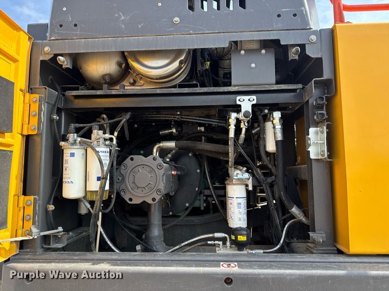 image for item DV4189 2023 Volvo EC350EL excavator