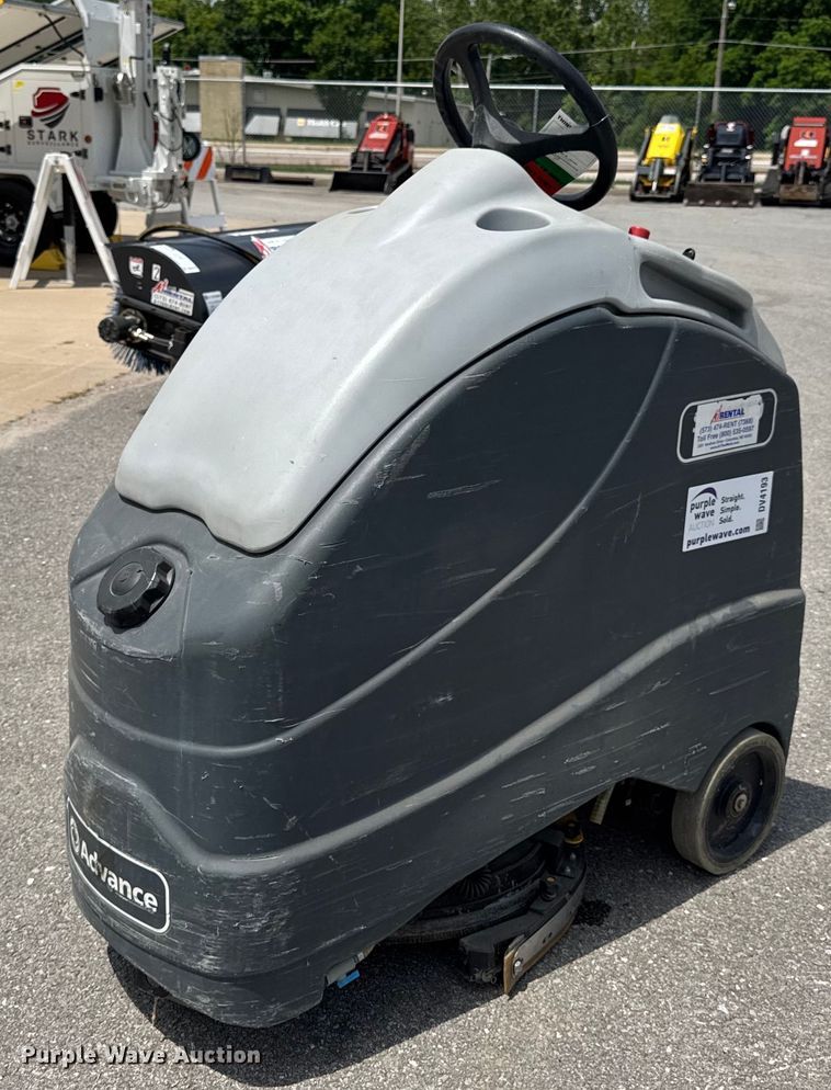 image for item DV4193 Advance SC1500 X20D floor scrubber