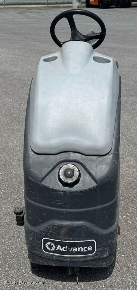 image for item DV4193 Advance SC1500 X20D floor scrubber